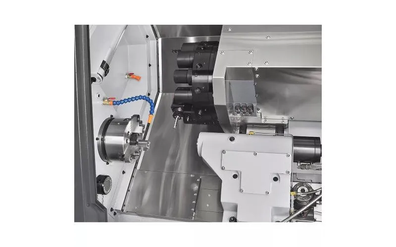 Горизонтальный токарный станок с ЧПУ ACCUWAY UT-200L