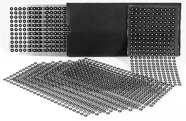 Светоотражающие маркеры Shining 3D, 3 мм (1 упаковка/20 листов/5280 точек)