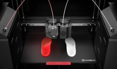 3D принтер Raise3D E2