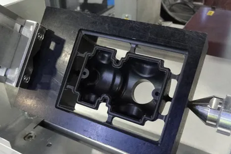 Возможности MDX-40A Возможности MDX-40A