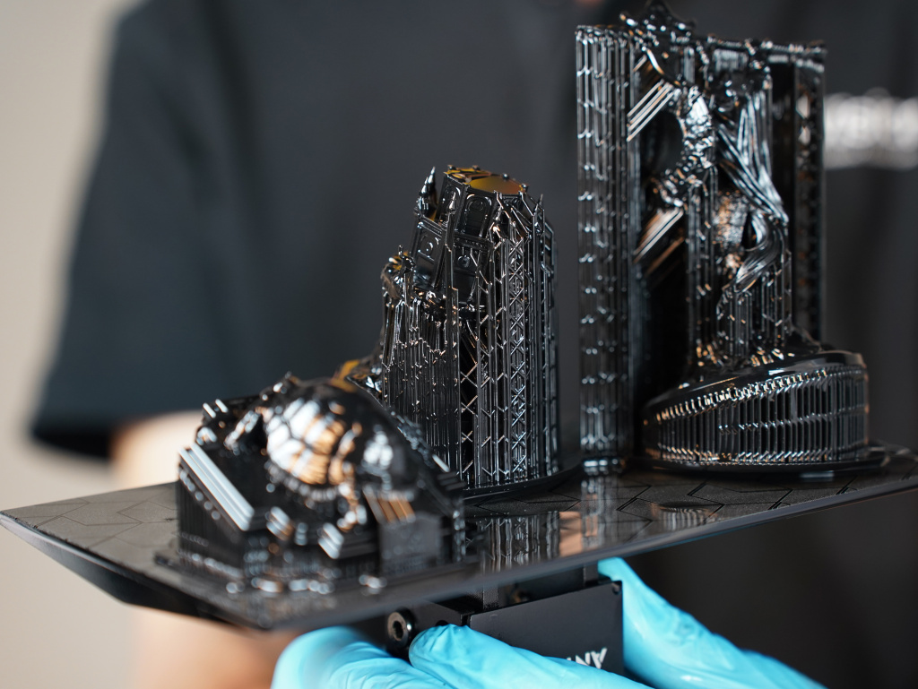 Фигуры на столе (1).jpg